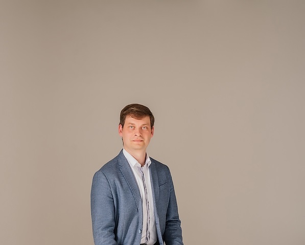 Миронов Юрий Евгеньевич.